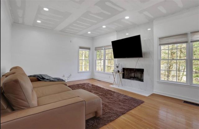 100 Hardwood Court, Fayetteville, GA 30214