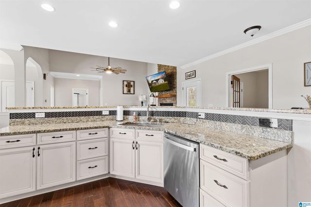 115 HOLT DRIVE, Trafford, AL 35172