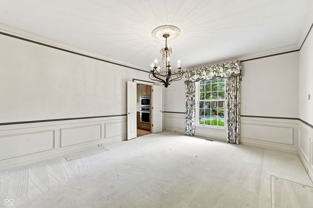 7927 Beaumont Green West Drive, Indianapolis, IN 46250