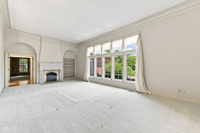 7927 Beaumont Green West Drive, Indianapolis, IN 46250