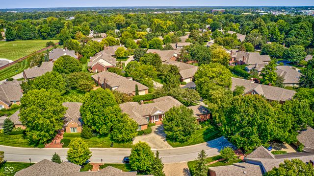 7927 Beaumont Green West Drive, Indianapolis, IN 46250