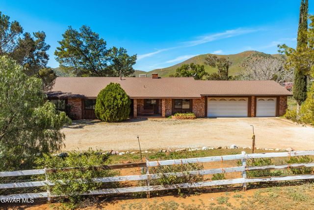 34655 Katherinel Avenue, Acton, CA 93510