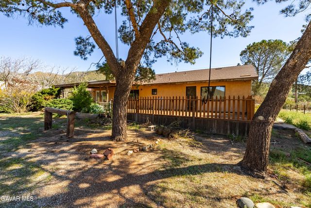 34655 Katherinel Avenue, Acton, CA 93510