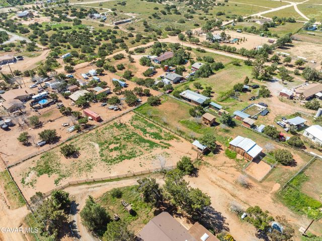 34655 Katherinel Avenue, Acton, CA 93510