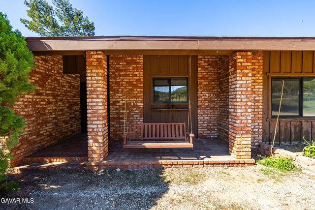 34655 Katherinel Avenue, Acton, CA 93510