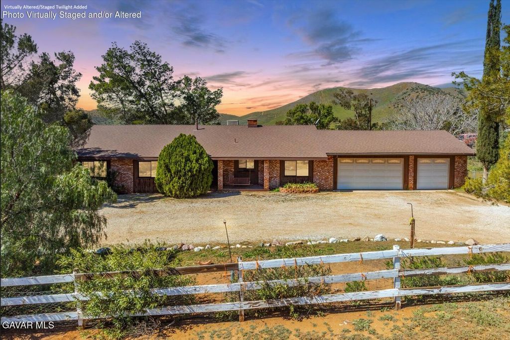 34655 Katherinel Avenue, Acton, CA 93510