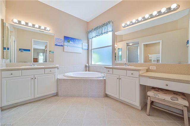 12593 Stone Tower LOOP, Fort Myers, FL 33913