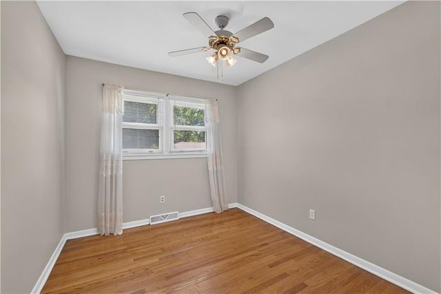 5508 W 99th Terrace, Overland Park, KS 66207
