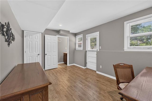 5508 W 99th Terrace, Overland Park, KS 66207