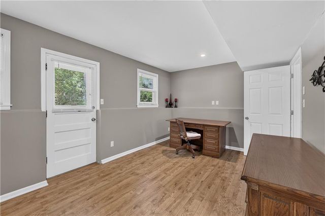5508 W 99th Terrace, Overland Park, KS 66207
