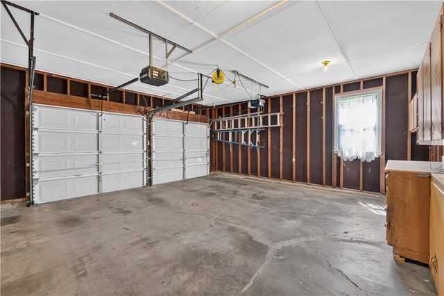 5508 W 99th Terrace, Overland Park, KS 66207