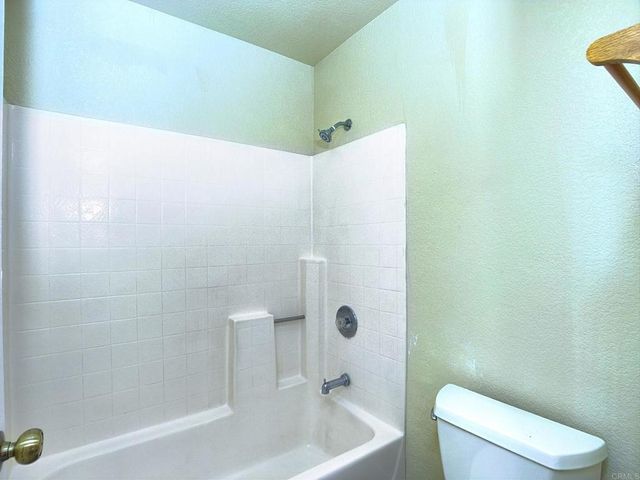 1135 Peach Ave A, El Cajon, CA 92021