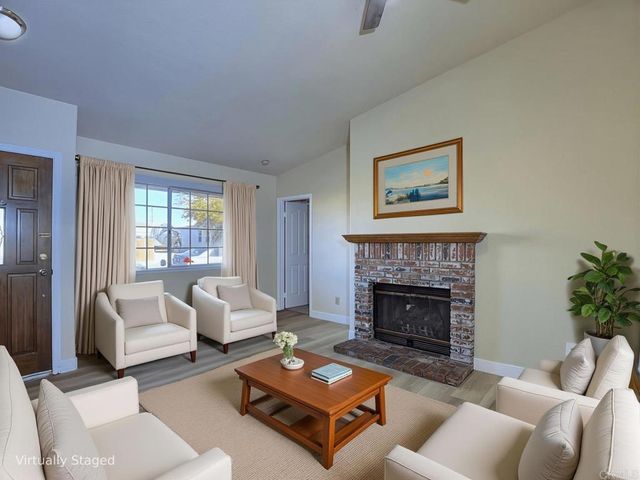 1135 Peach Ave A, El Cajon, CA 92021