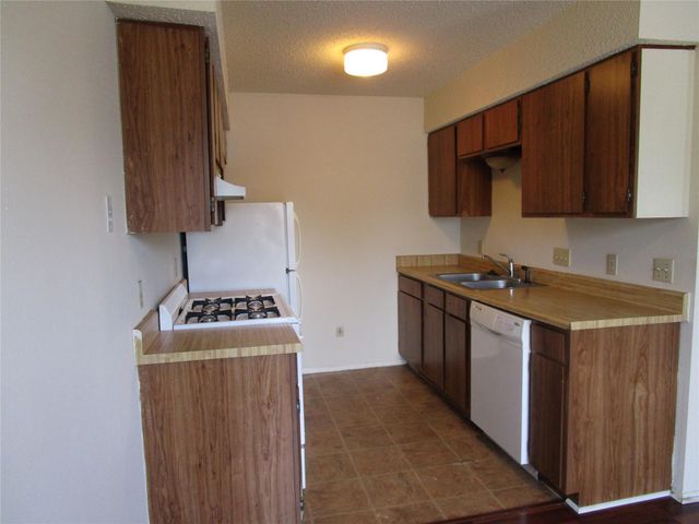 1203 W W. 49th ST W F, Austin, TX 78756