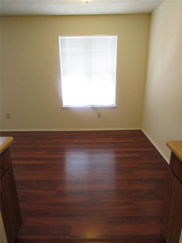 1203 W W. 49th ST W F, Austin, TX 78756