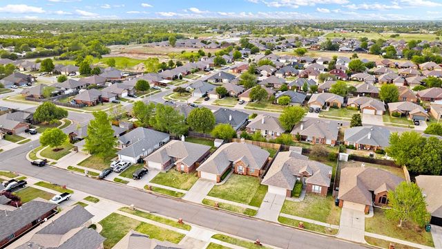 721 SW 156th Place, Oklahoma City, OK 73170