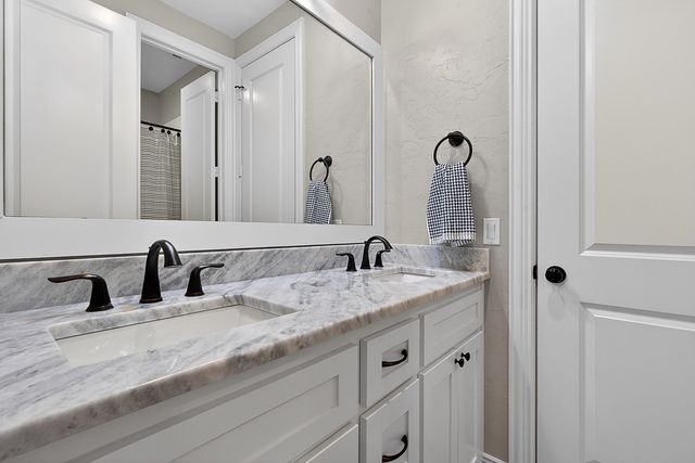 208 Saddle Brook Circle, Hallsville, TX 75650