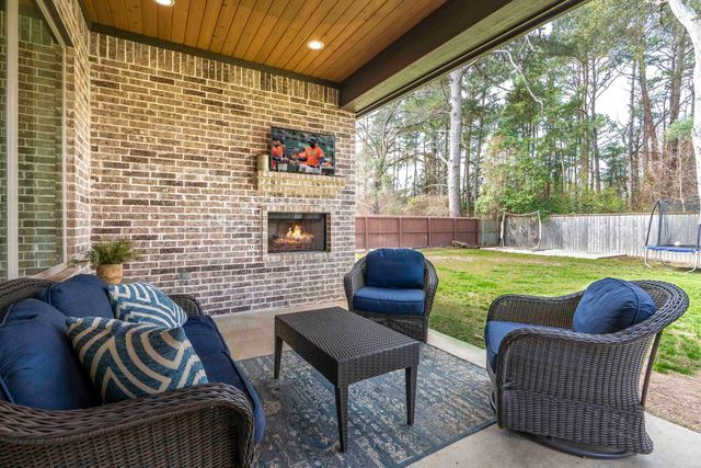 208 Saddle Brook Circle, Hallsville, TX 75650