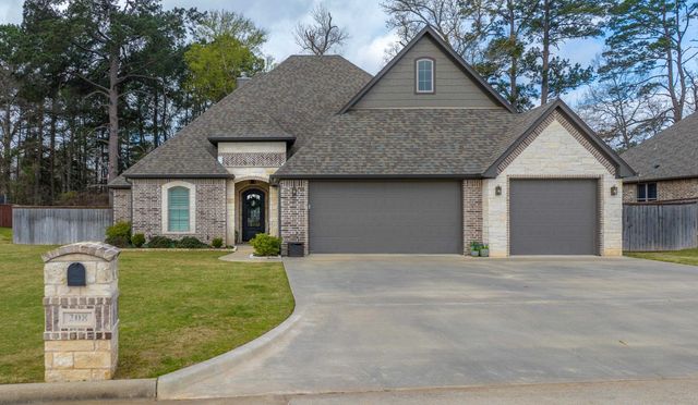 208 Saddle Brook Circle, Hallsville, TX 75650
