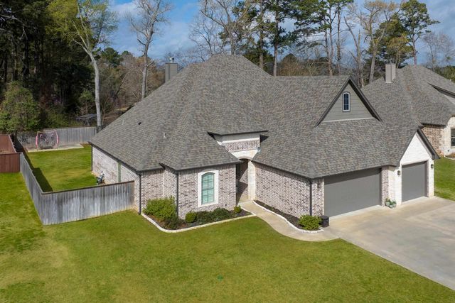 208 Saddle Brook Circle, Hallsville, TX 75650