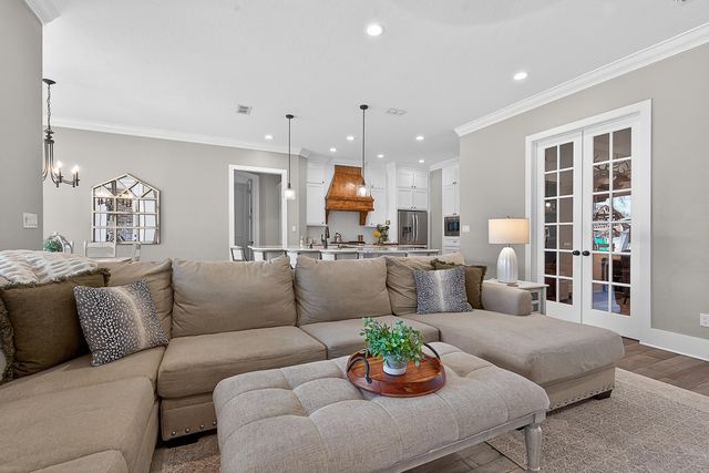 208 Saddle Brook Circle, Hallsville, TX 75650