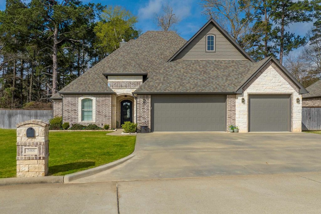 208 Saddle Brook Circle, Hallsville, TX 75650