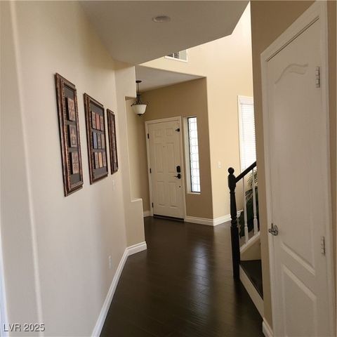 7542 Splashing Rock Drive, Las Vegas, NV 89131