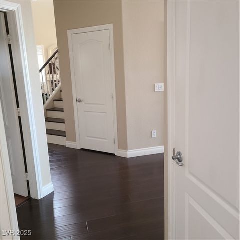 7542 Splashing Rock Drive, Las Vegas, NV 89131