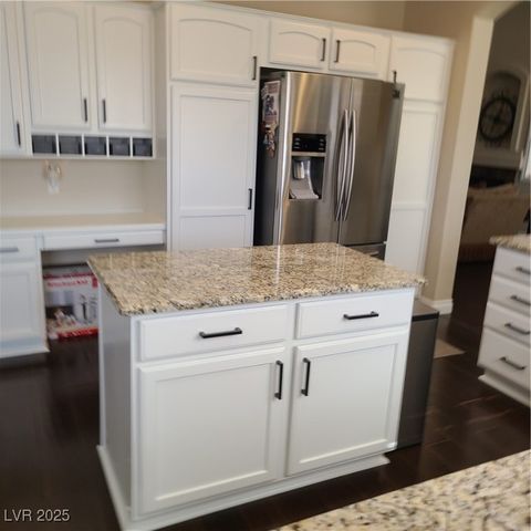 7542 Splashing Rock Drive, Las Vegas, NV 89131