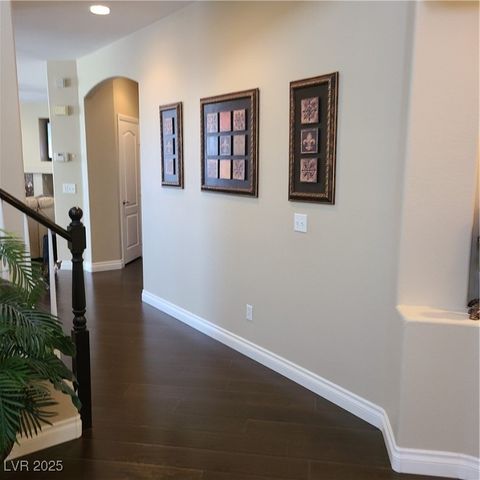 7542 Splashing Rock Drive, Las Vegas, NV 89131