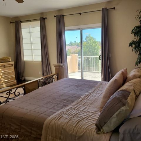 7542 Splashing Rock Drive, Las Vegas, NV 89131