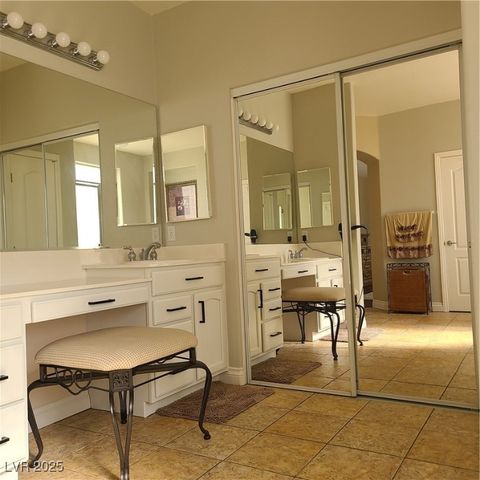 7542 Splashing Rock Drive, Las Vegas, NV 89131