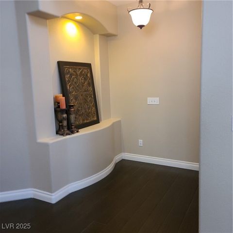 7542 Splashing Rock Drive, Las Vegas, NV 89131