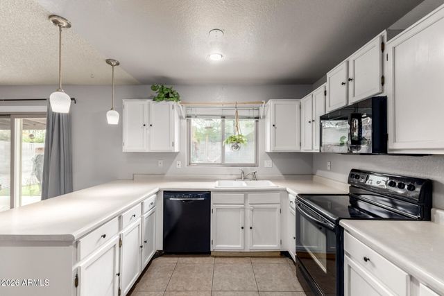 7144 W CANTERBURY Drive, Peoria, AZ 85345