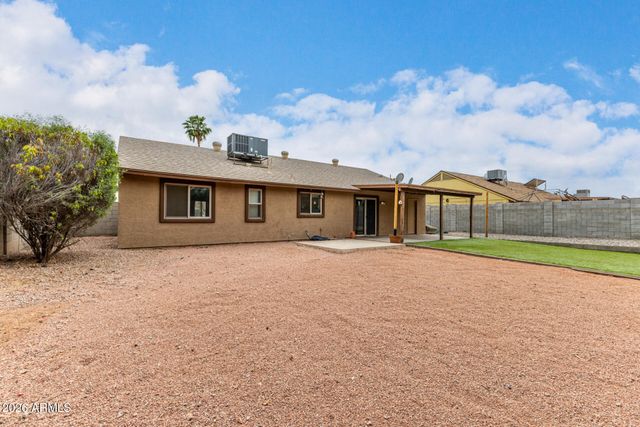 7144 W CANTERBURY Drive, Peoria, AZ 85345