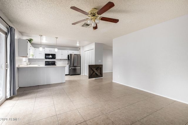 7144 W CANTERBURY Drive, Peoria, AZ 85345