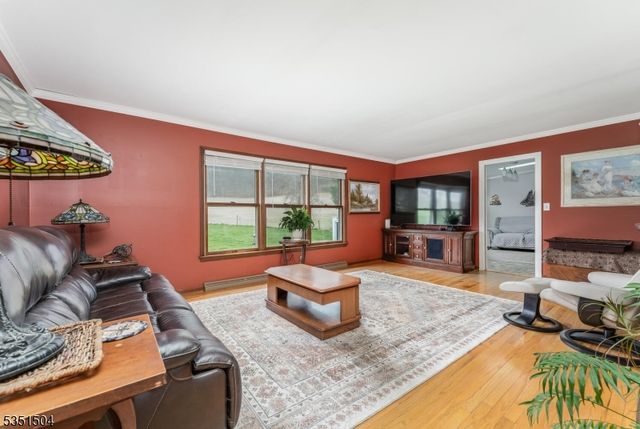 214 Mountain View Road W, Franklin Twp., NJ 08802