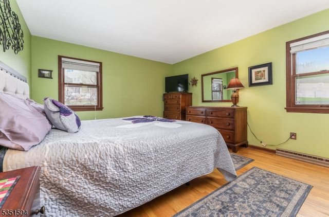 214 Mountain View Road W, Franklin Twp., NJ 08802