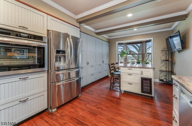 214 Mountain View Road W, Franklin Twp., NJ 08802