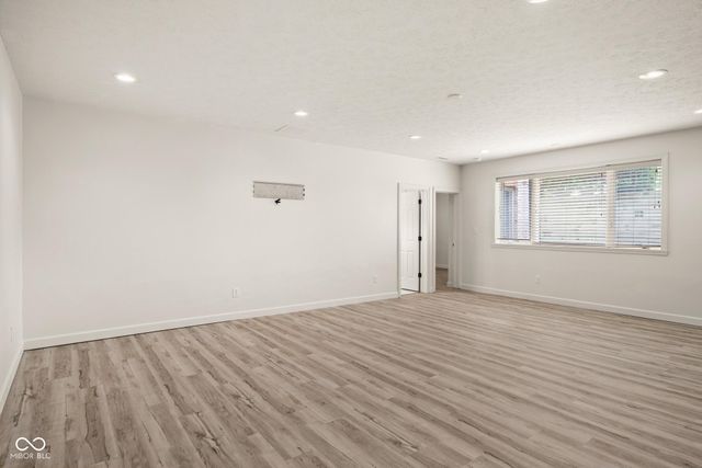 12067 Edgefield Drive, Fishers, IN 46037