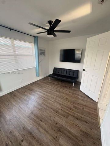 3210 Canal Dr 5, Pompano Beach, FL 33062