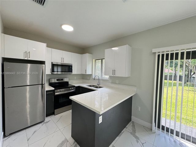 521 NW 22nd Ave, Fort Lauderdale, FL 33311