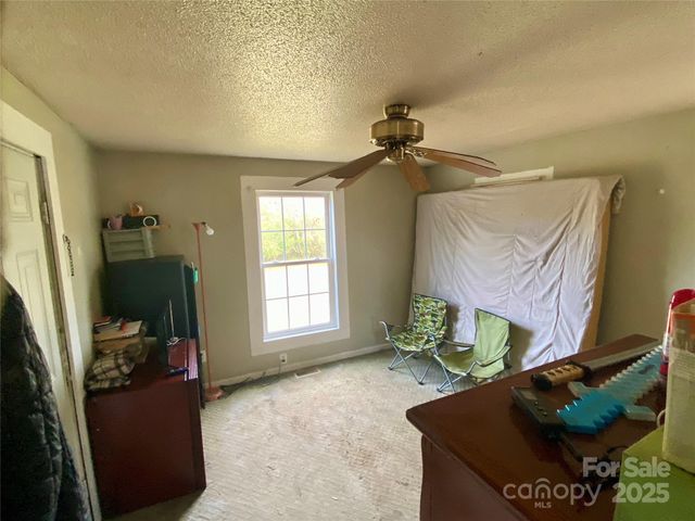 137 BELLVUE Street, Forest City, NC 28043