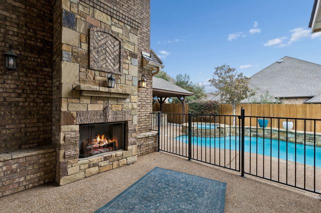 1640 Tuscan Ridge Circle, Southlake, TX 76092