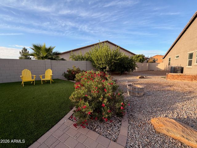 18861 W SAN JUAN Avenue, Litchfield Park, AZ 85340