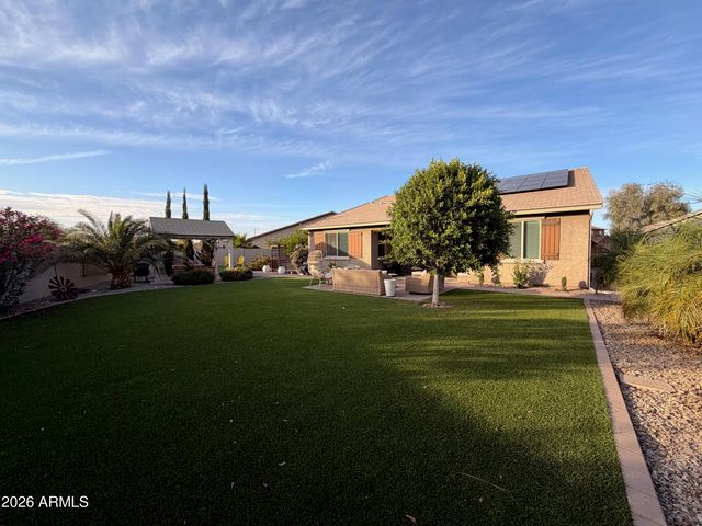 18861 W SAN JUAN Avenue, Litchfield Park, AZ 85340