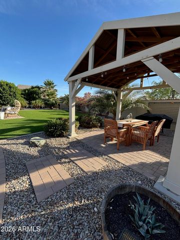 18861 W SAN JUAN Avenue, Litchfield Park, AZ 85340