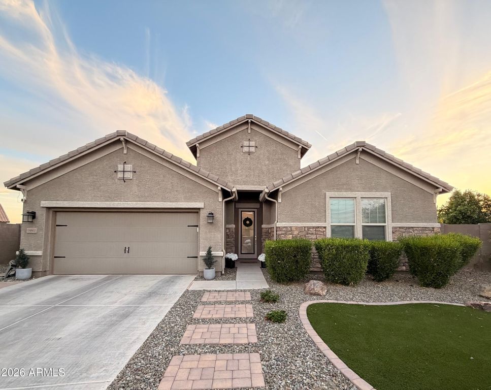 18861 W SAN JUAN Avenue, Litchfield Park, AZ 85340