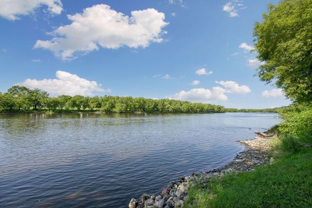 13640 Riverview Drive NW, Elk River, MN 55330