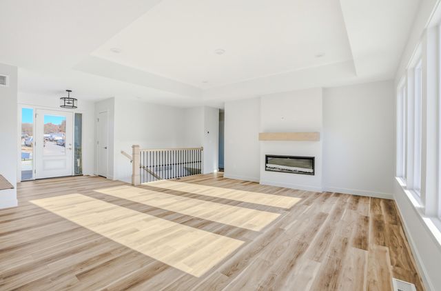 4312 STONE MOUNTAIN PKY, Columbia, MO 65201